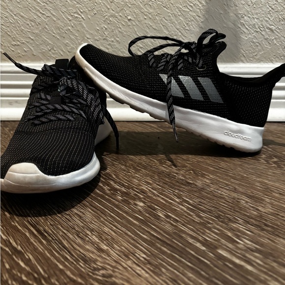 Adidas size 6 womens - Picture 3 of 6